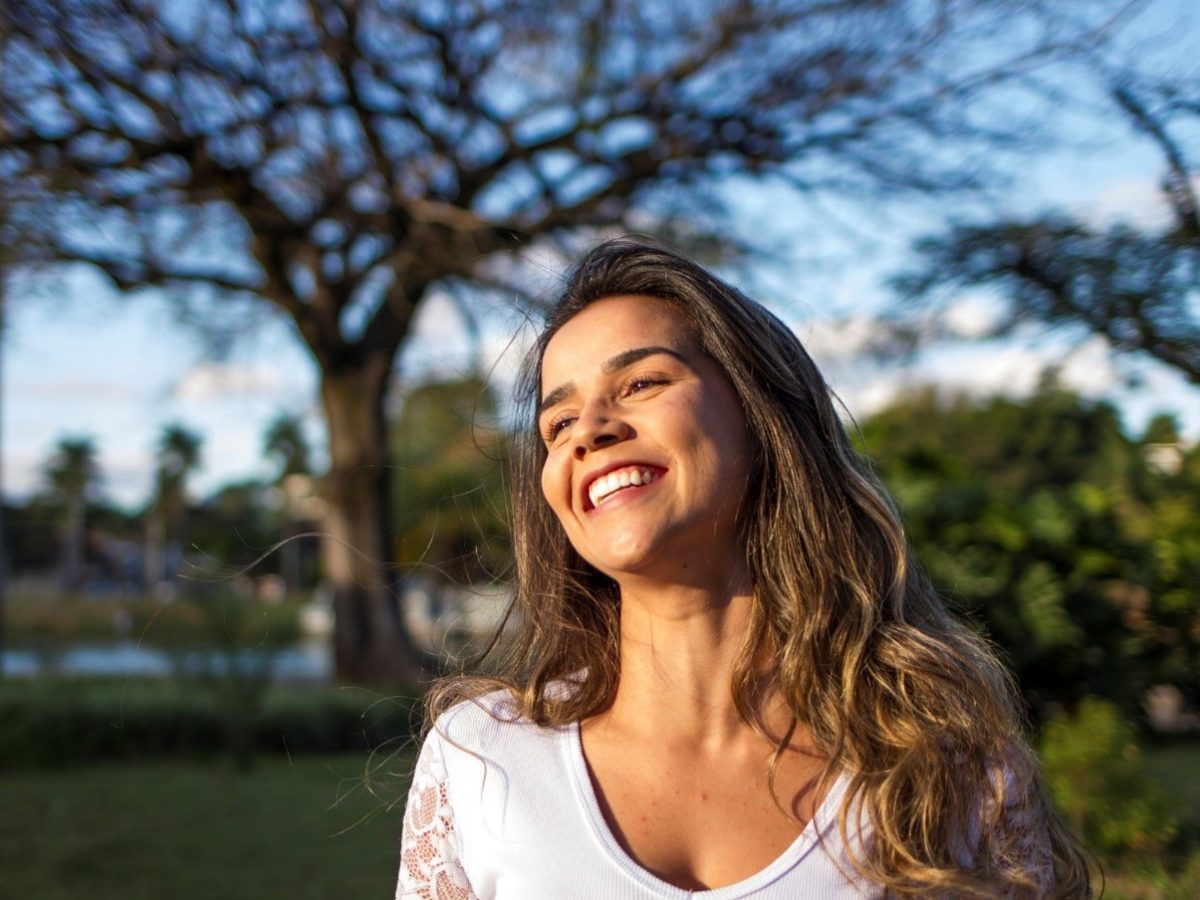 Aprenda 7 maneiras de trazer alegria para a sua vida